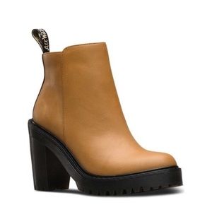 Dr Martins Magdalena heeled boot